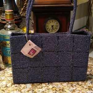 🥰❤️ 🆕seed beaded pewter handbag